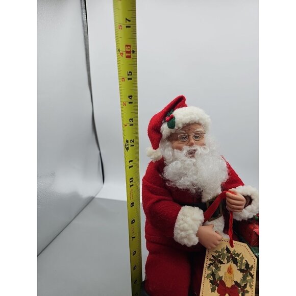 Vintage Holiday Creations Animated Santa Claus Toy Chest Moving  1995 Works - Picture 2 of 11